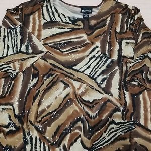 Maggie Barnes Animal print 3/4 sleeve blouse